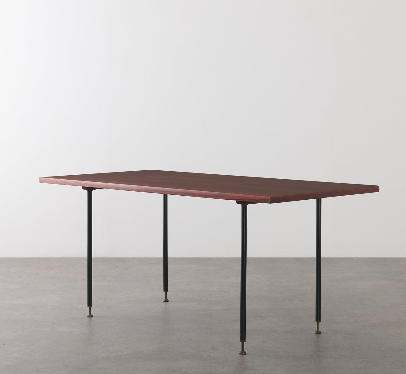 ROSEWOOD COCKTAIL TABLE